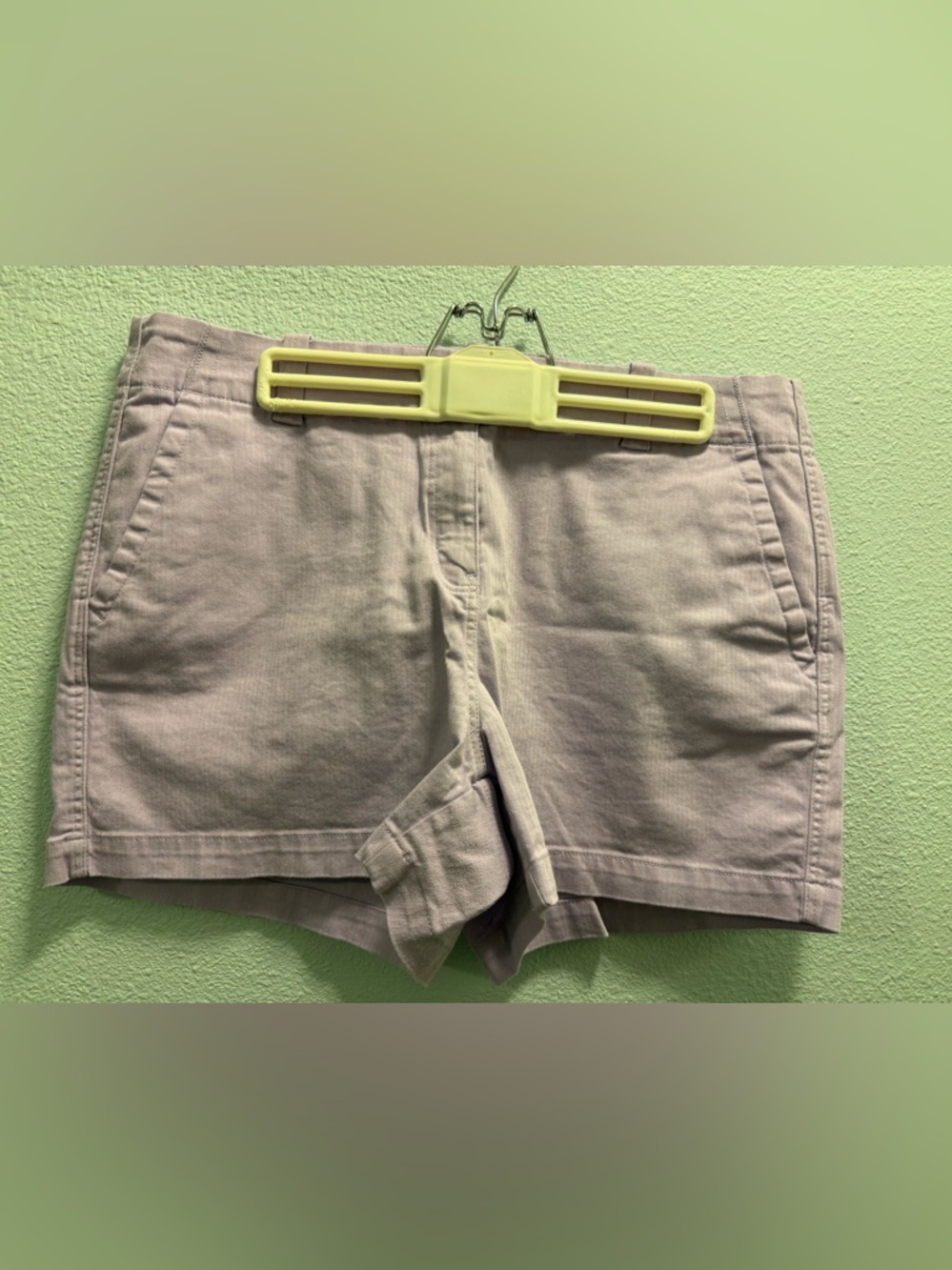 Vineyard Vines Women's   3 in Lavender Shorts